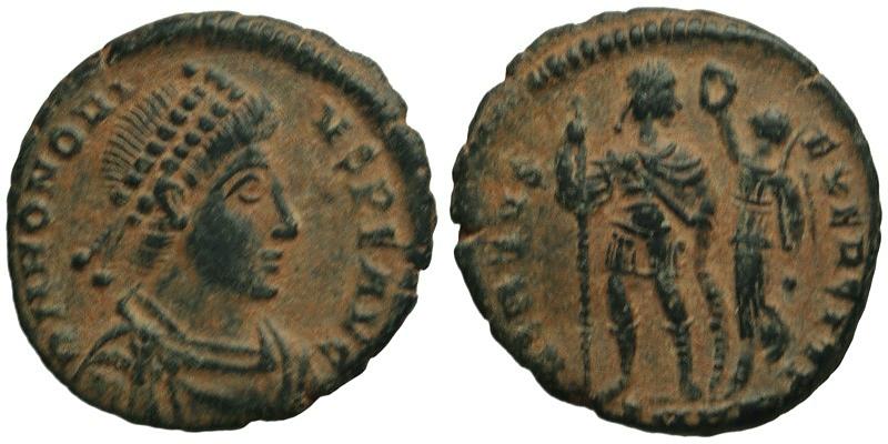 Honorius; AE3 Heraclea; Victory crowning emperor