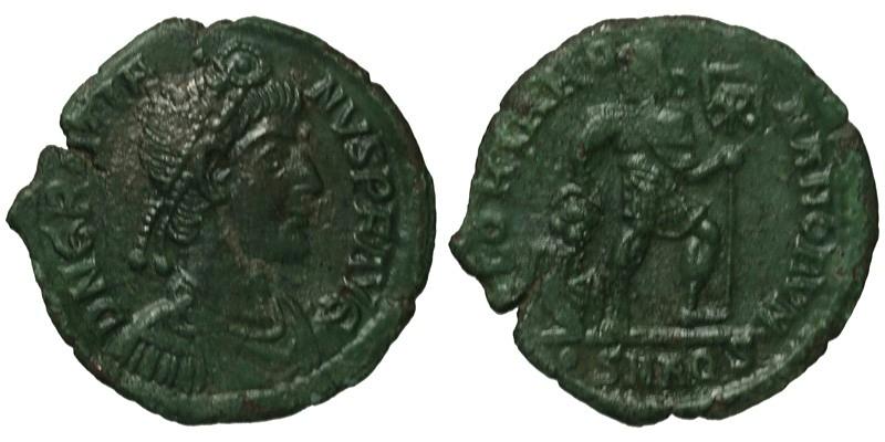 Gratian; AE3 Aquileia; emperor dragging captive