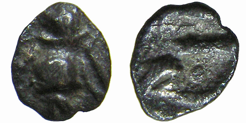 Ionia, Ephesos; AR Tetartemorion; bee/head of eagle