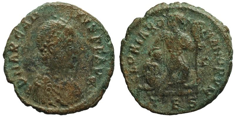 Arcadius; AE3 Thessalonica; emperor with captive