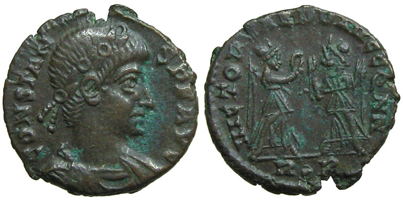Constans; AE4 Rome; two Victories